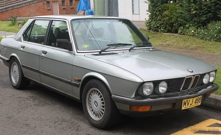 BMW 5 Series (E28)