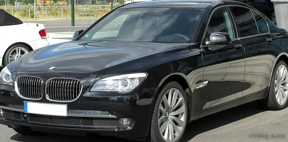 BMW 7 Series (F01)