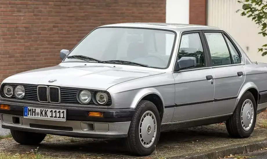 BMW 3 Series (E30)