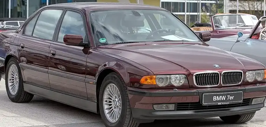 1994 BMW 7 Series (E38)