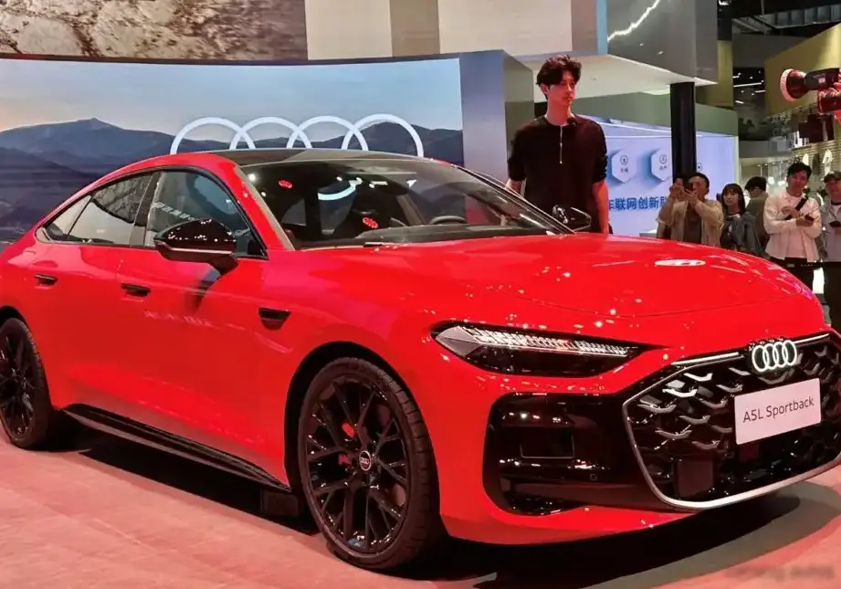 2025 Audi A5L Sportback (B10) 2.0 TFSI (204 Hp) quattro S tronic