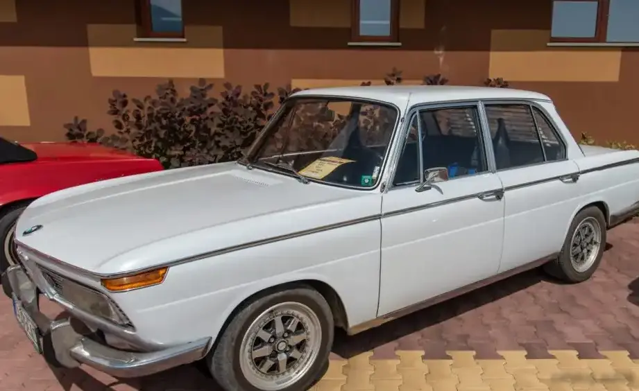 1962-1964 BMW New Class 1500 (80 Hp)