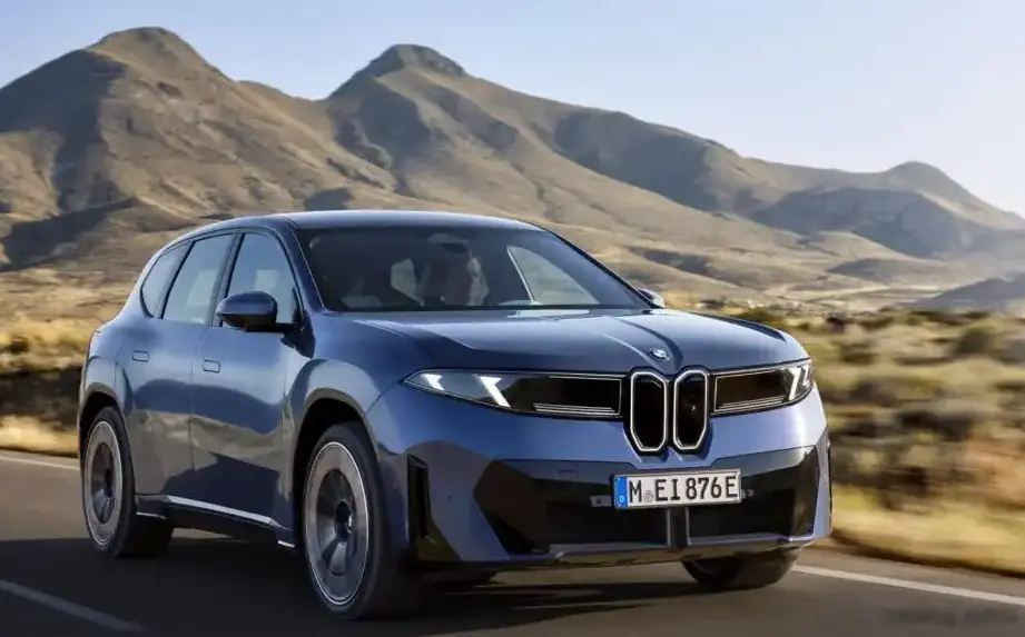 2025 BMW iX3 (NA5) 50 108.7 kWh (469 Hp) xDrive