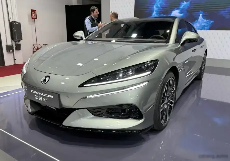 2024 Denza Z9 GT 100 kWh (965 Hp) Electric 4WD