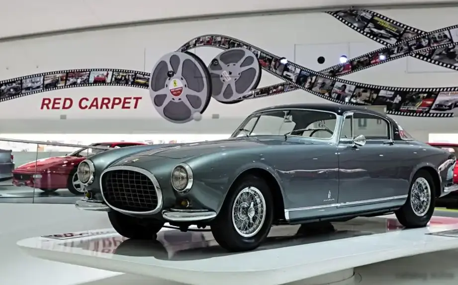 1953-1954 Ferrari 375 America 4.5 V12 (300 Hp)