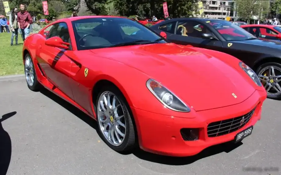 2006-2012 Ferrari 599 GTB Fiorano 6.0 V12 (620 Hp)