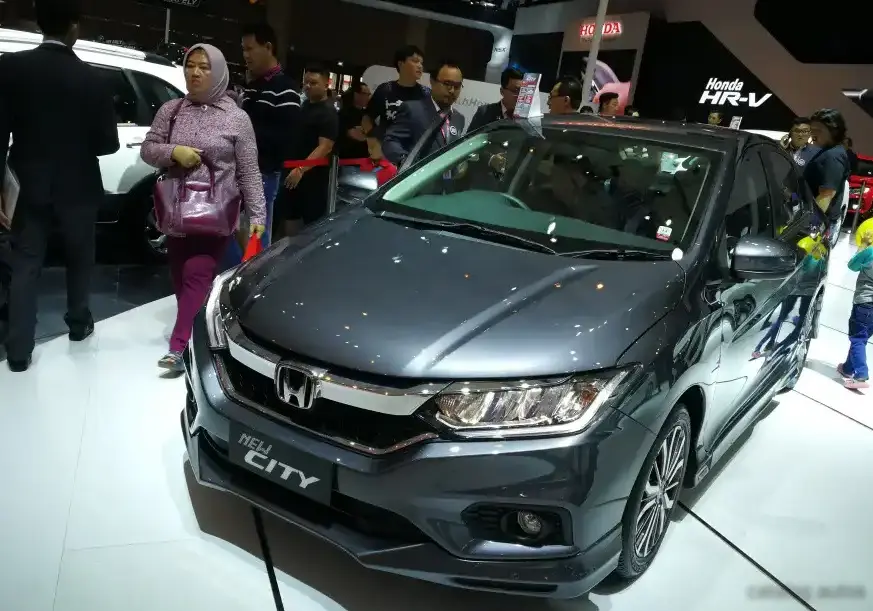 2017-2019 Honda City VI (facelift ) 1.5d (99 Hp)