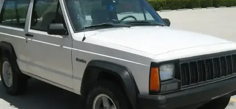 1996-2001 Jeep Cherokee II (XJ) 3-door 2.5 i SE (127 Hp)