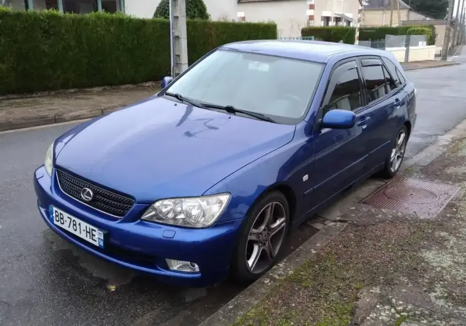 2002-2005 Lexus IS I Sportcross 200 (155 Hp)