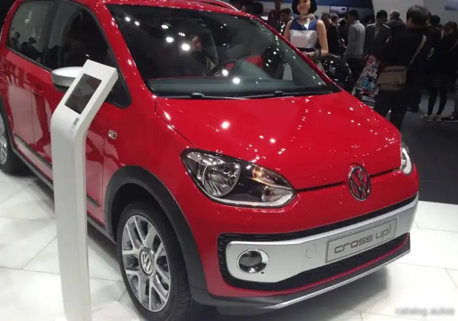2013-2016 Volkswagen Cross Up! 1.0 (75 Hp)