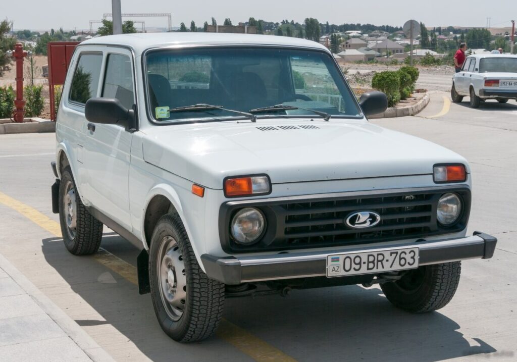 2016-2019 Lada Niva 3-door (facelift ) 1.7i (83 Hp) 4×4