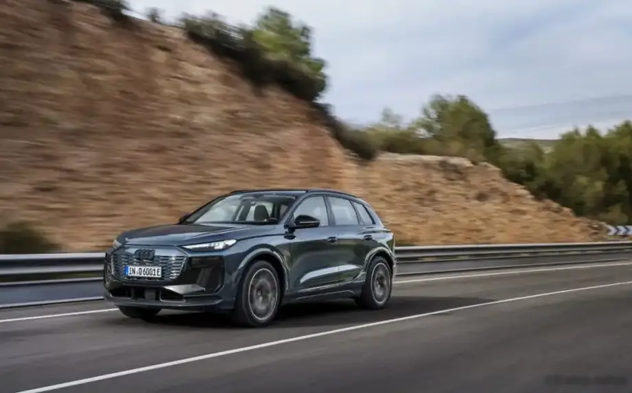 2024 Audi Q6 e-tron (GF) 100 kWh (388 Hp) quattro