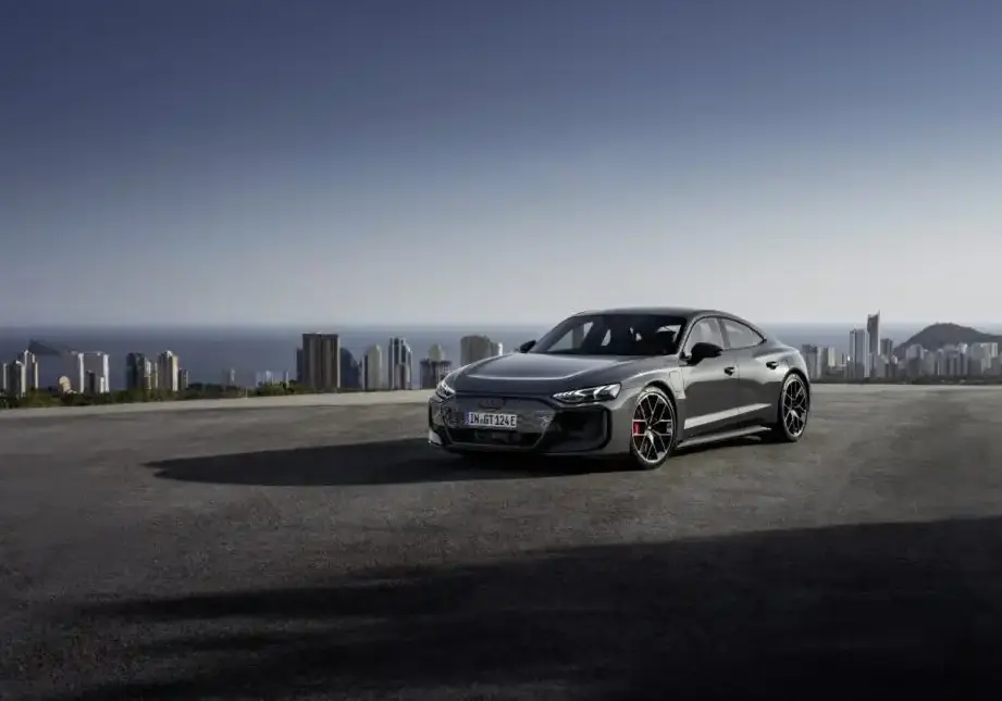 2024 Audi RS e-tron GT (facelift ) 105 kWh (856 Hp) quattro