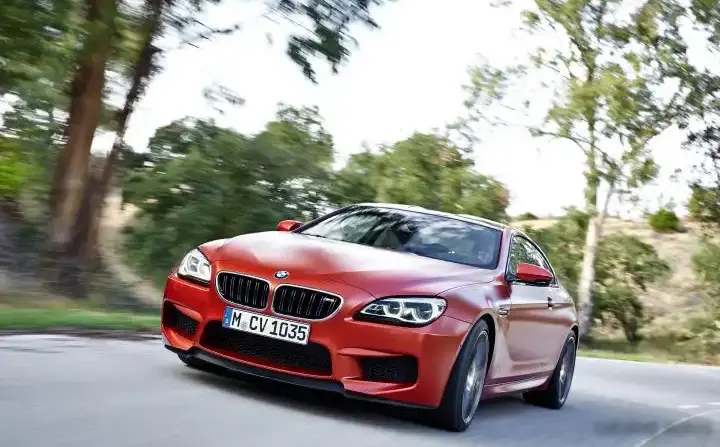 2014-2018 BMW M6 Coupe (F13M LCI facelift ) 4.4 V8 (560 Hp)