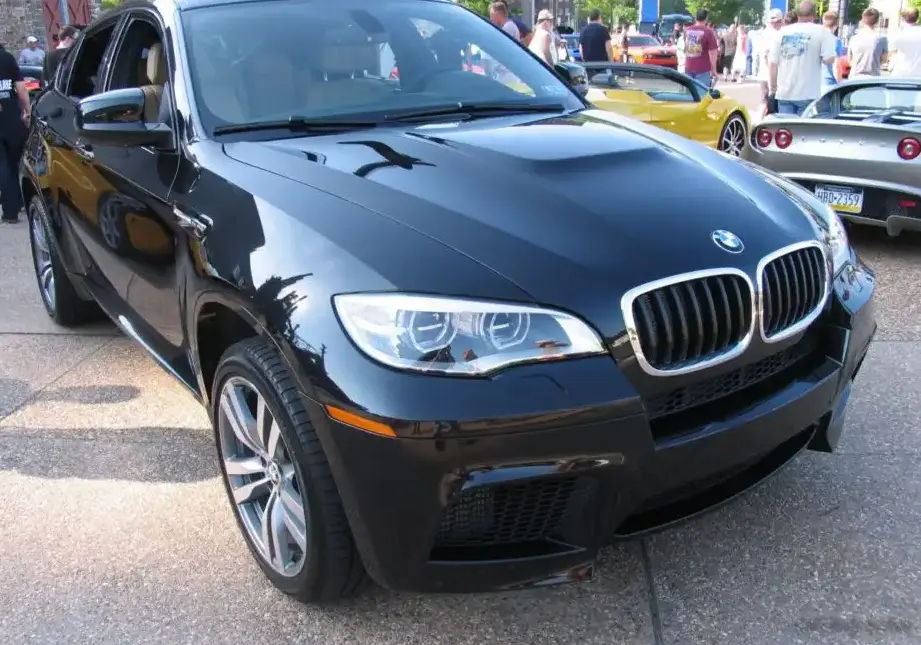 2012-2014 BMW X6 M (E71 facelift ) 4.4 V8 (560 Hp) Steptronic