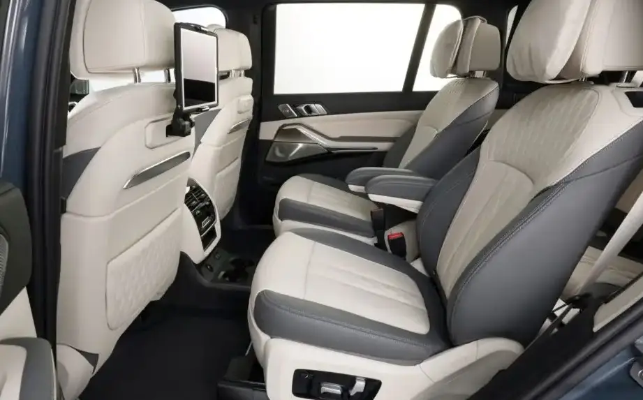 2022 BMW X7 (G07 facelift ) 40i (380 Hp) Mild Hybrid xDrive Steptronic