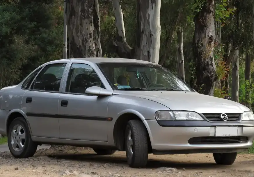 1993-1996 Chevrolet Vectra 2.0 GLSi 16V (150 Hp)