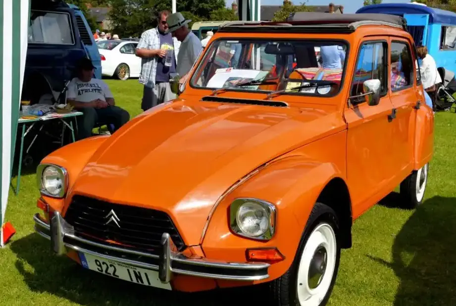 1975-1976 Citroen Dyane I (Phase III) Dyane 4 (24 Hp)