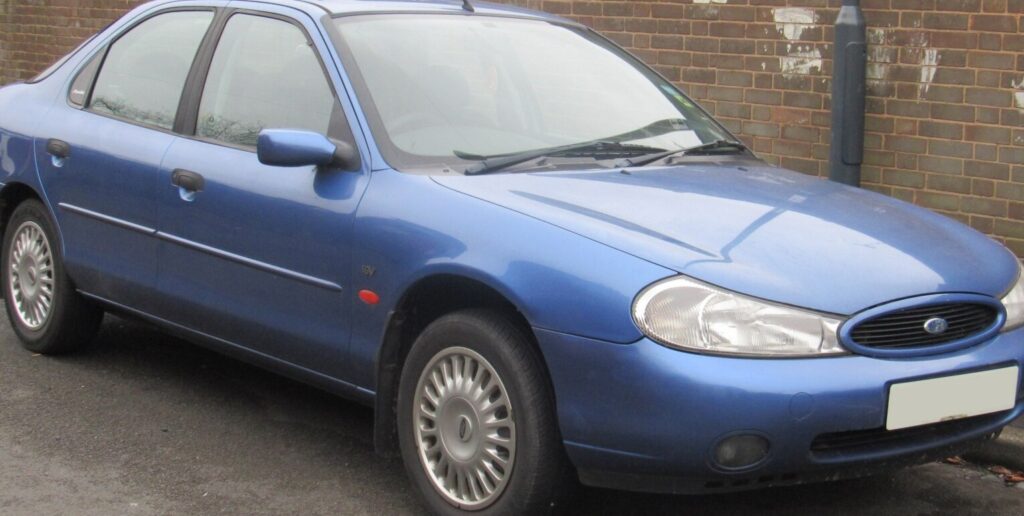 1998-2001 Ford Mondeo I Hatchback (facelift ) 1.6 16V (95 Hp)