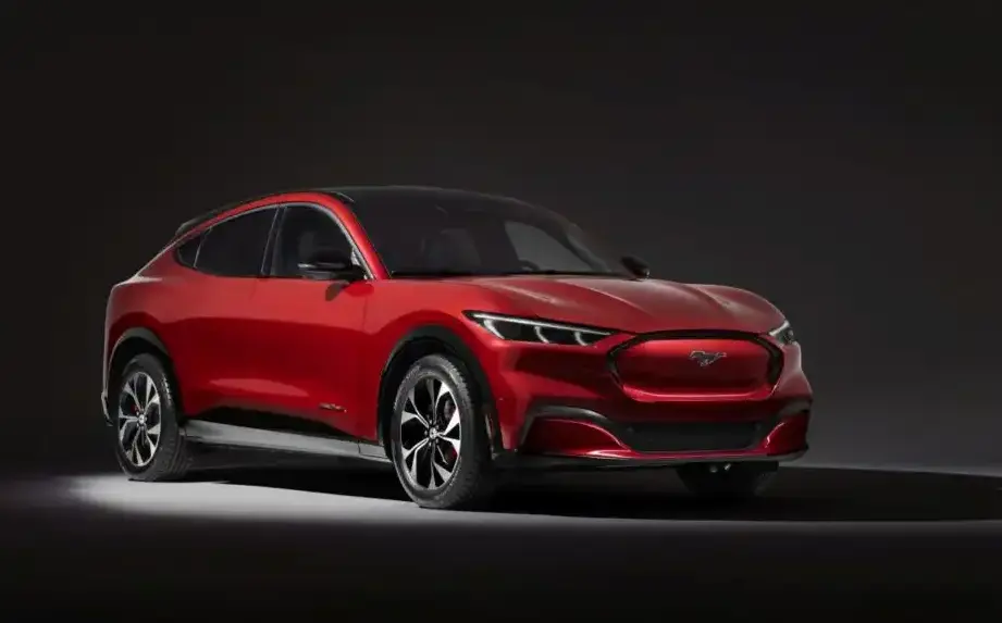 2020-2021 Ford Mustang Mach-E Extended Range 98.7 kWh (294 Hp)