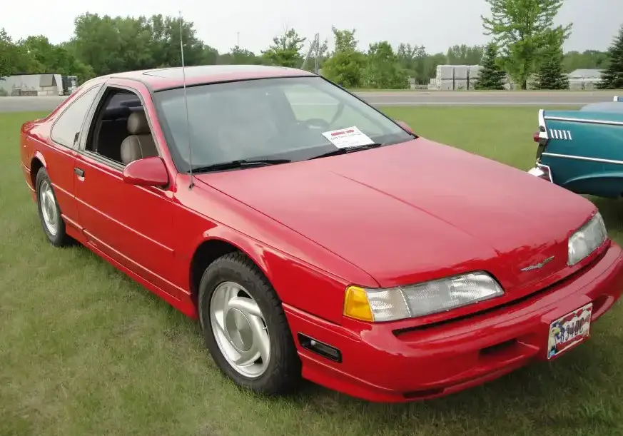 1988-1997 Ford Thunderbird (Super Birds) 3.8 i V6 (141 Hp)
