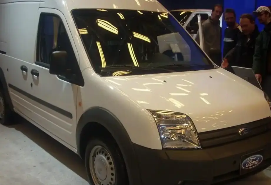 2006-2009 Ford Transit Connect I (facelift ) Panel Van L2H2 1.8 TDCi (110 Hp)