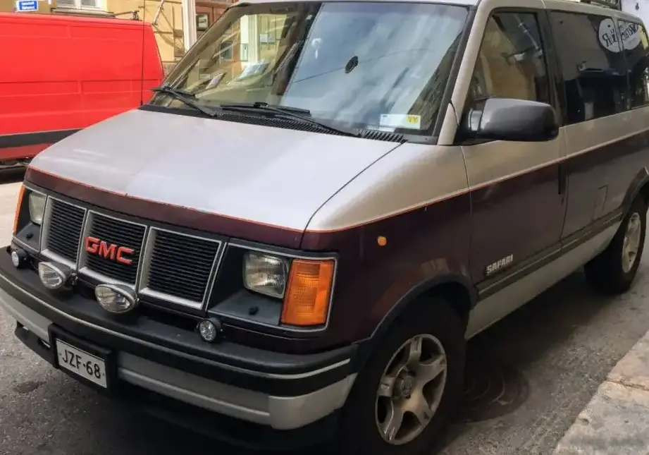 1985-1994 GMC Safari I 2.5 EFi (92 Hp)