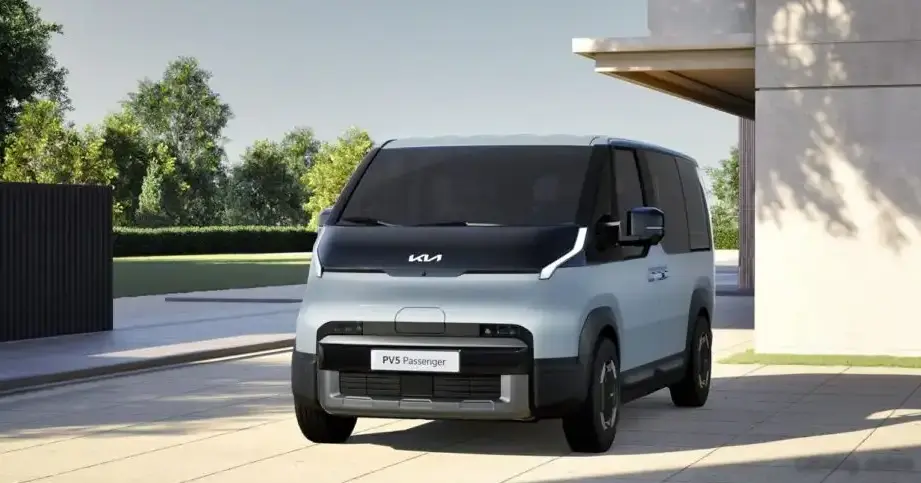 2025 Kia PV5 Passenger 51.5 kWh (122 Hp) Standard Range