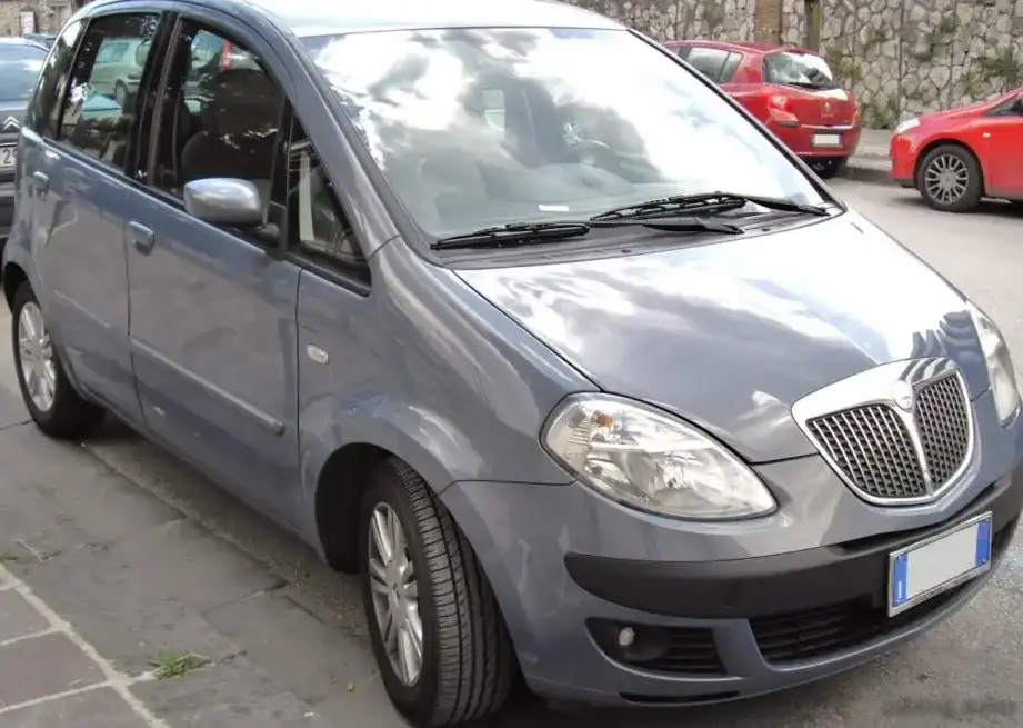 2004-2007 Lancia Musa 1.2 Multijet (70 Hp) Automatic