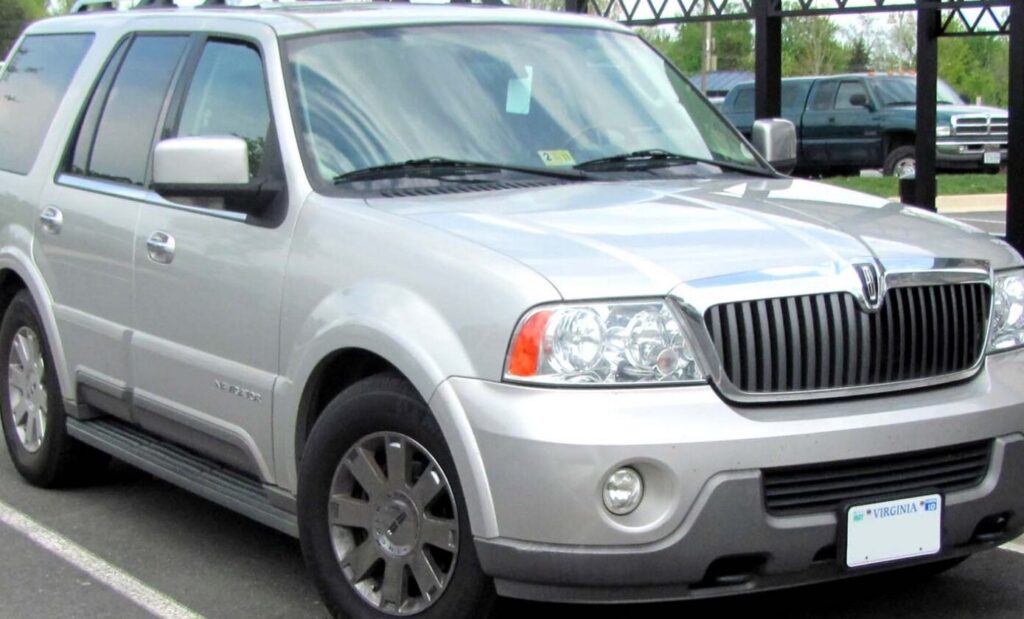 2005-2006 Lincoln Navigator II 5.4i V8 24V (300 Hp) 4×4 Automatic