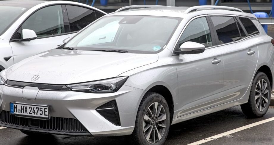 2023 MG MG5 II (facelift ) Long Range 61.1 kWh (156 Hp)