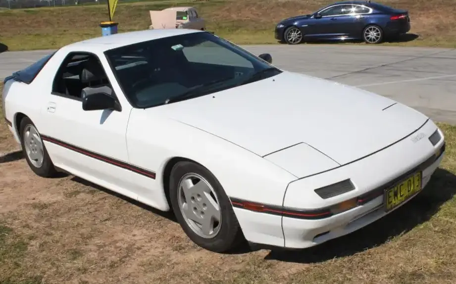 1987-1989 Mazda RX 7 II (FC) Turbo (181 Hp)
