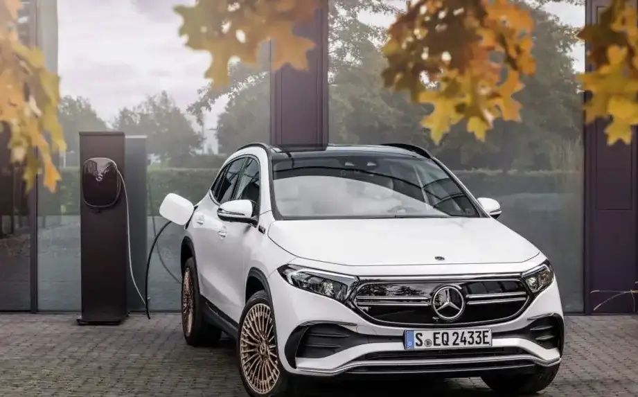 2021-2022 Mercedes-Benz EQA (H243) EQA 250 69.7 kWh (190 Hp)