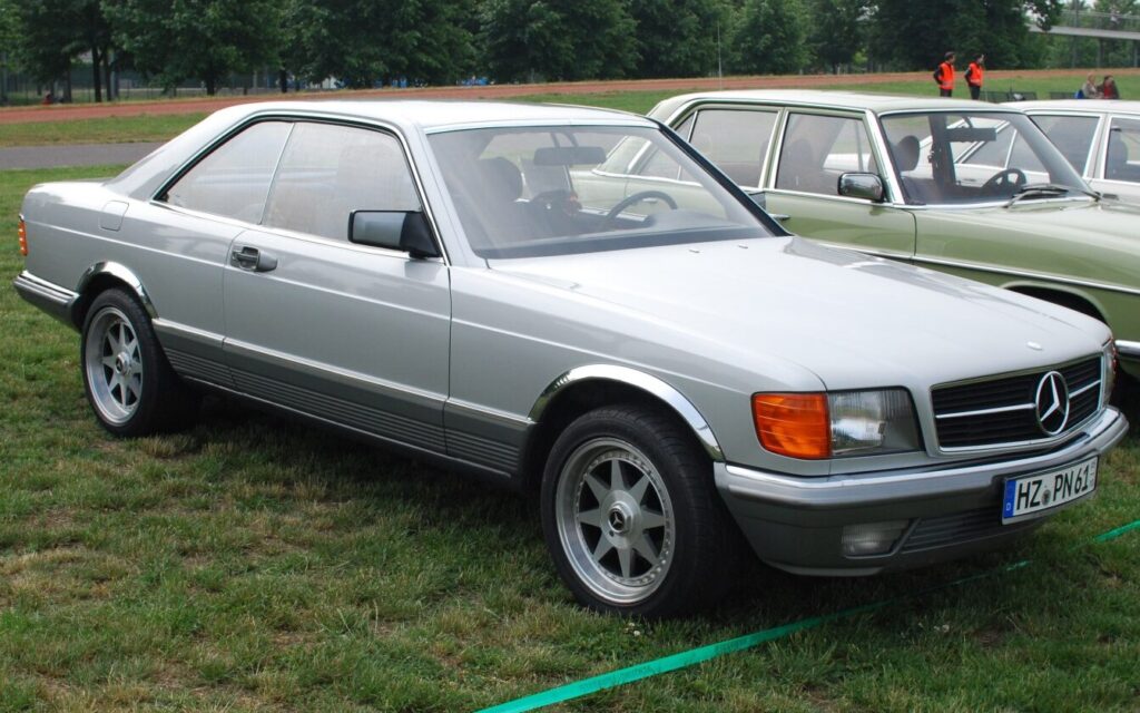 1980-1985 Mercedes-Benz S-class Coupe (C126) 380 SEC V8 (204 Hp) Automatic