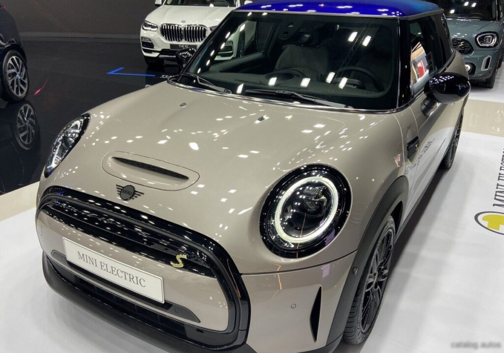 2021-2023 Mini Electric Cooper SE (F56 facelift ) 32.6 kWh (184 Hp)