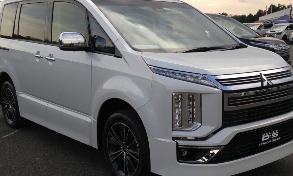 2019 Mitsubishi Delica (D5 facelift ) 2.3 DI-D (145 Hp) 4WD Automatic