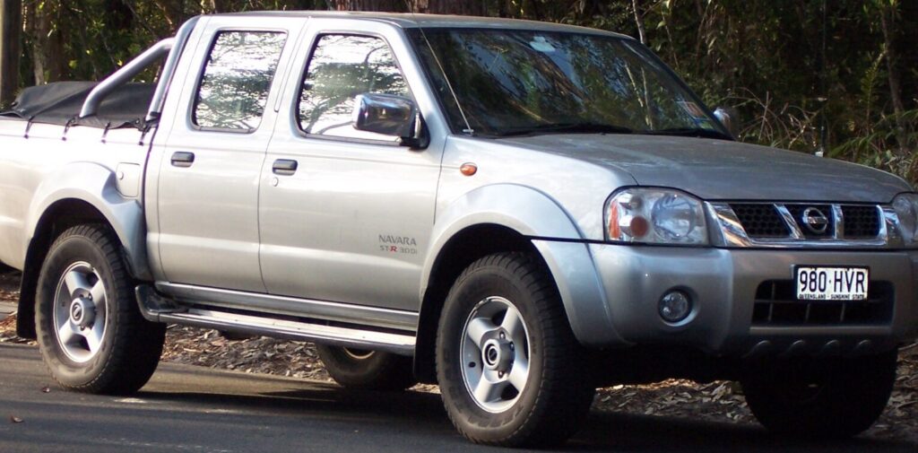 1998-2004 Nissan Navara II (D22) 2.4 Double Cab 4WD (148 Hp)