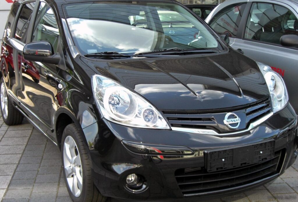 2010-2012 Nissan Note I (E11 facelift ) 1.4 (88 Hp)