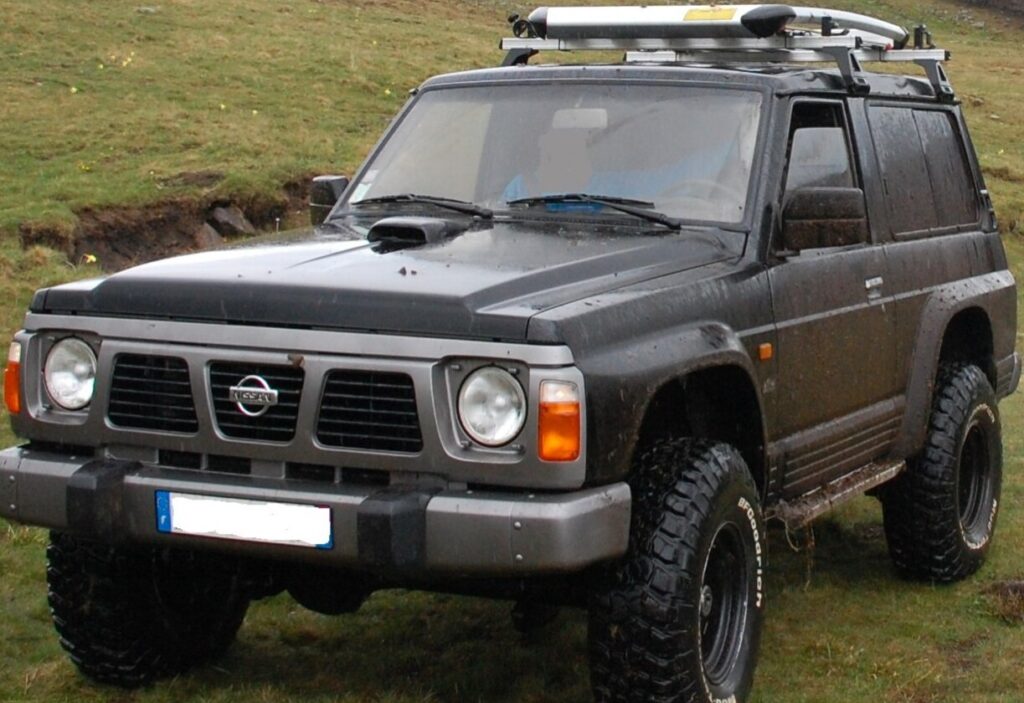 1987-1995 Nissan Patrol IV 3-door (Y60) 2.8 TD (115 Hp) 4WD