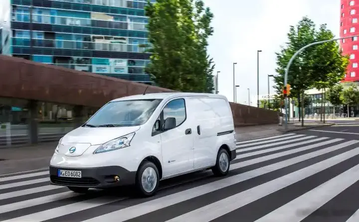 2013-2018 Nissan e-NV200 24 kWh (109 Hp)