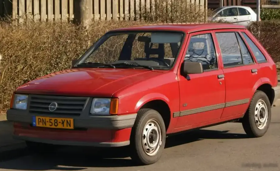 1982-1983 Opel Corsa A 1.0 (45 Hp)