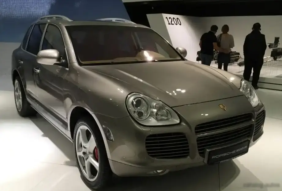 2003-2006 Porsche Cayenne (955) 3.2i V6 (250 Hp)