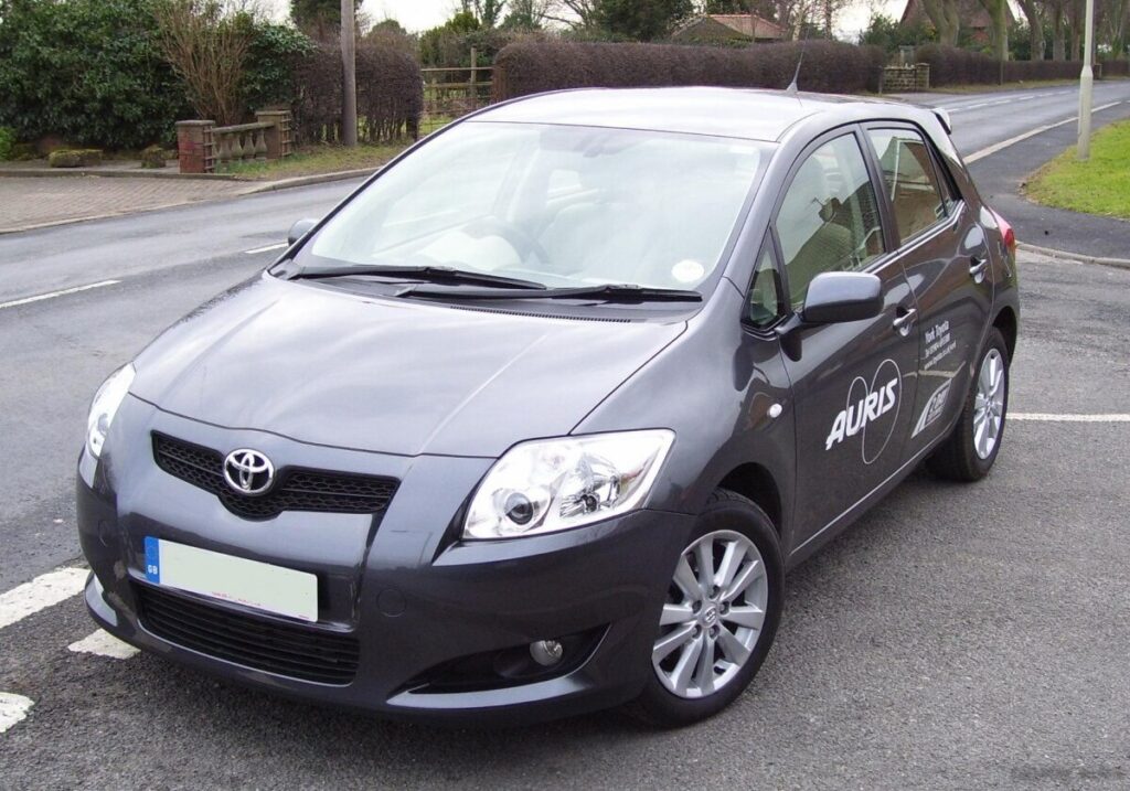 2009-2010 Toyota Auris I 1.3 16V VVT-i (101 Hp)