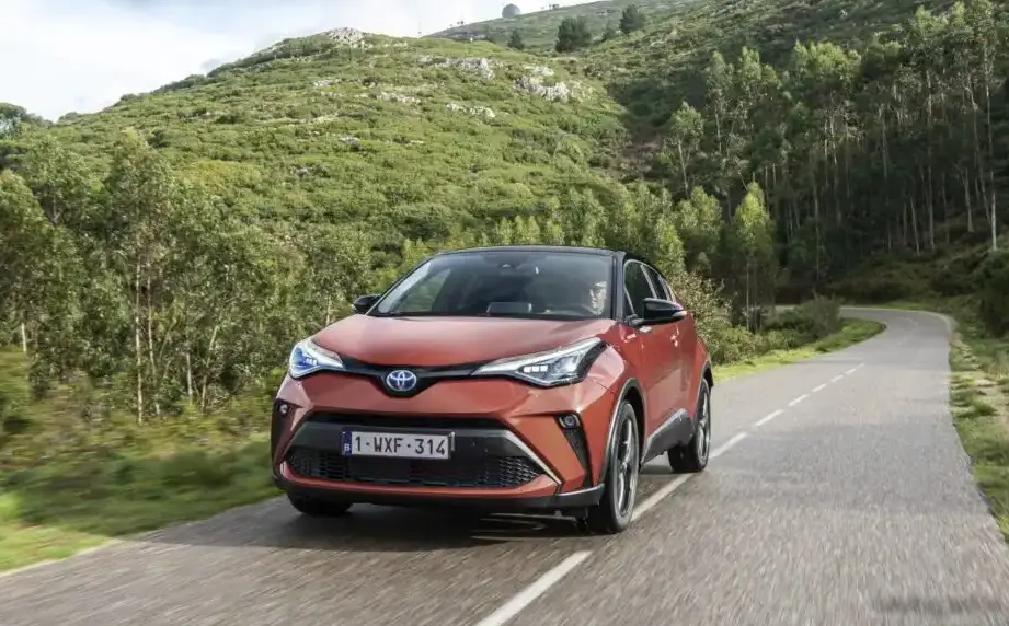 2020-2023 Toyota C-HR I (facelift ) 1.2 (116 Hp)
