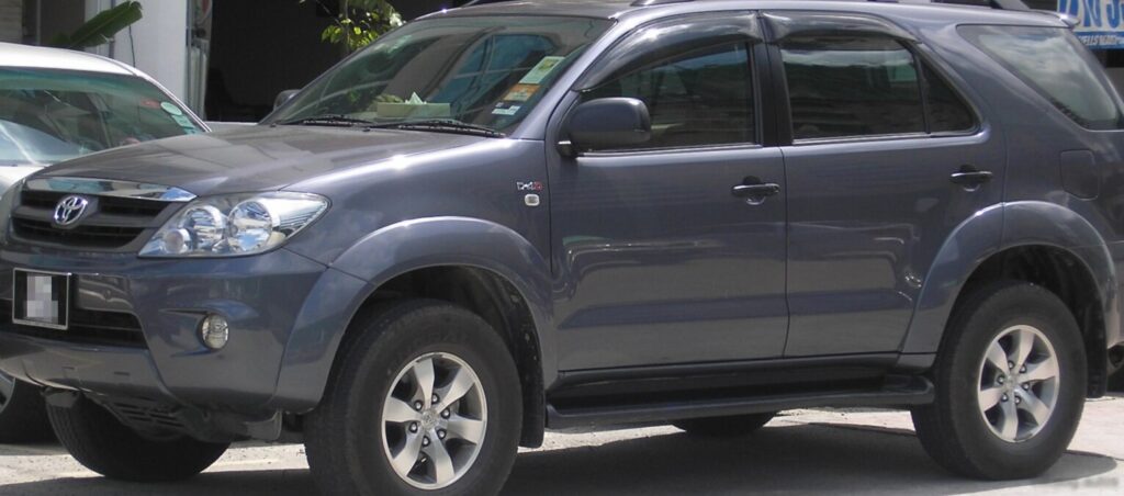 2004-2008 Toyota Fortuner I 2.7 G (118 Hp)