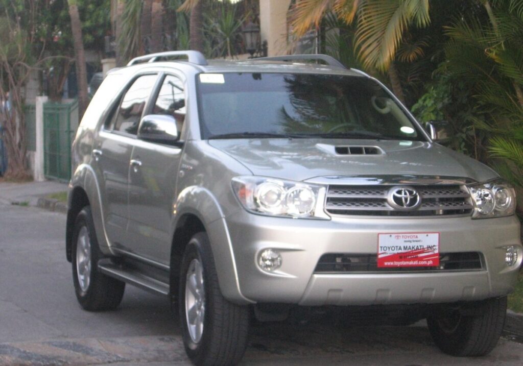 2008-2011 Toyota Fortuner I (facelift ) 2.5 D-4D (102 Hp)