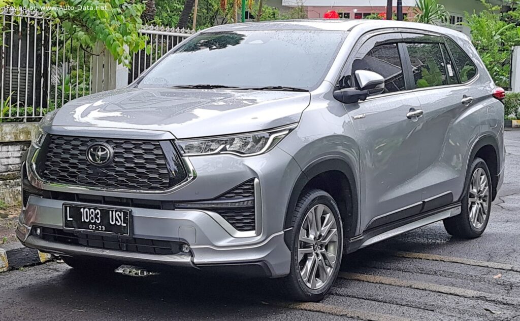 2022 Toyota Kijang Innova Zenix III 2.0 D-4S (174 Hp) CVT