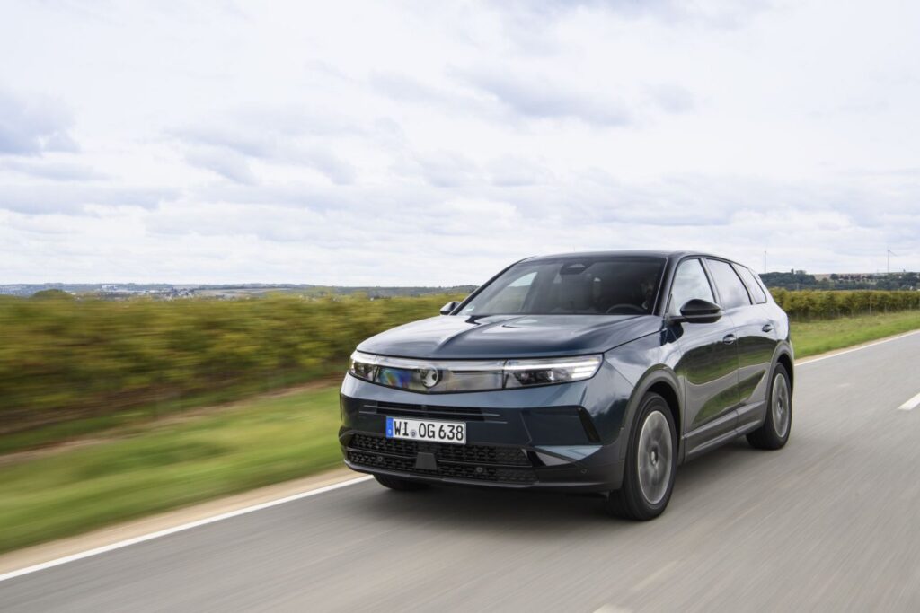 2024-2025 Vauxhall Grandland II 1.2 Turbo (136 Hp) Mild Hybrid e-DCT