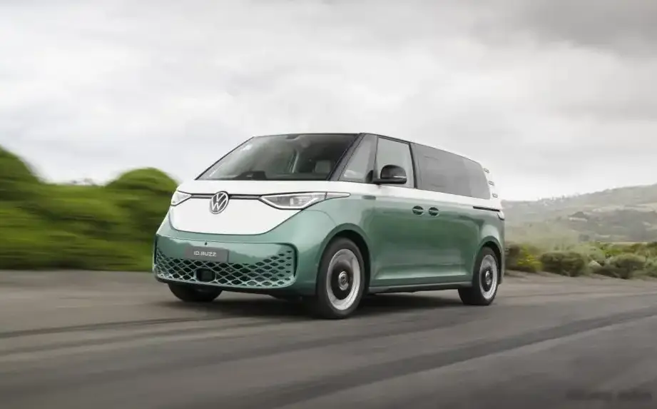2024 Volkswagen ID. Buzz Long 91 kWh (286 Hp)