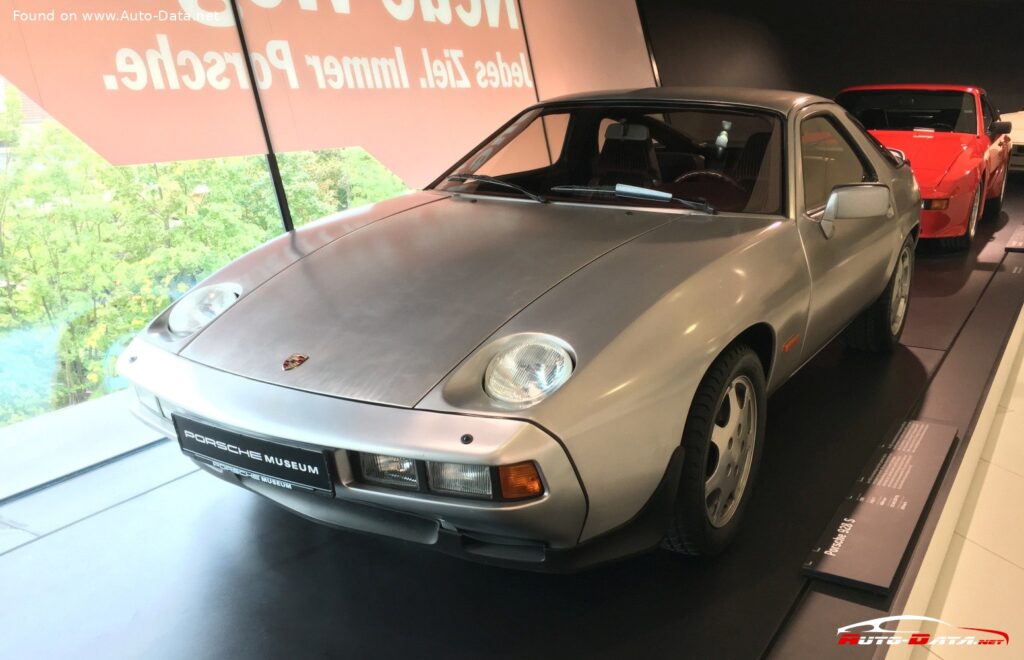 1979-1983 Porsche 928 4.7 S (300 Hp)